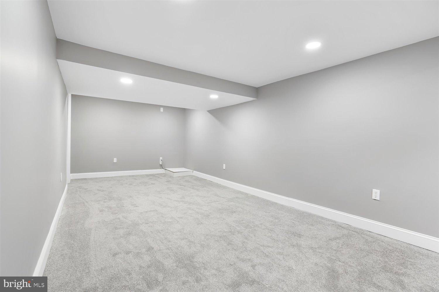 4718 Maryknoll Road Baltimore, MD 21208 - Photo 24 of 37 Perfect for Hanging out