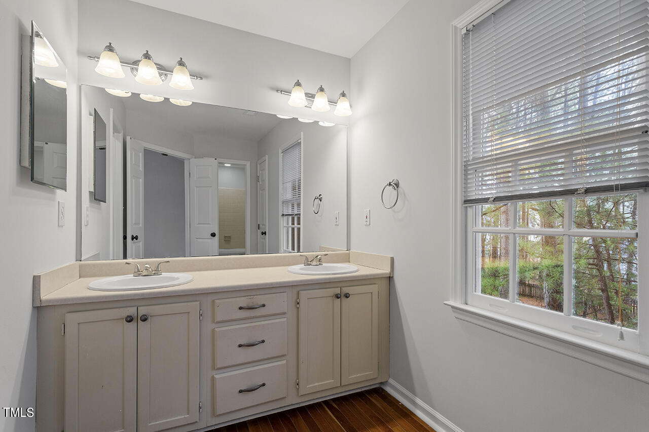 5906 Forest Ridge Drive Durham, NC 27713 - Photo 28 of 33 5906 Forest Ridge Drive_29