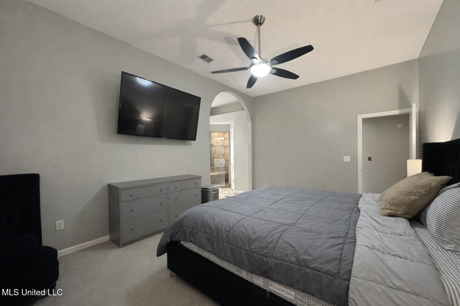 6568 Braybourne Main Olive Branch, MS 38654 - Photo 12 of 19 B30C86A9-2722-4E74-A190-B026E826C4D1