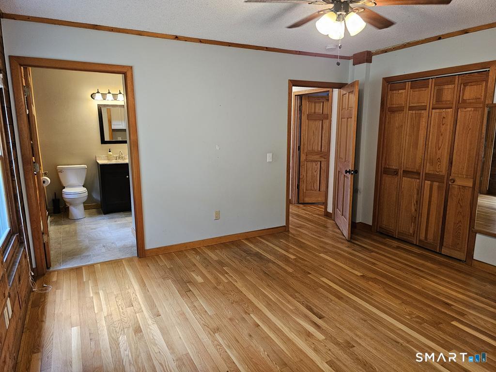 698 Leetes Island Road Branford, CT 06405 - Photo 19 of 33