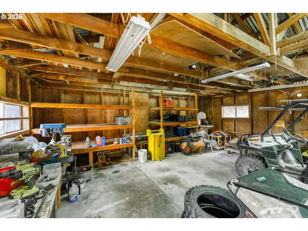 $675,000 | 778 Pack Lane, Glendale, OR 97442