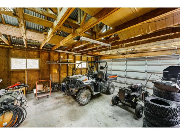 $675,000 | 778 Pack Lane, Glendale, OR 97442
