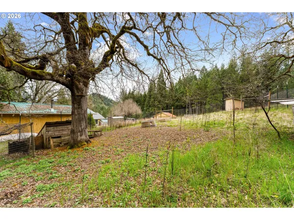 $675,000 | 778 Pack Lane, Glendale, OR 97442