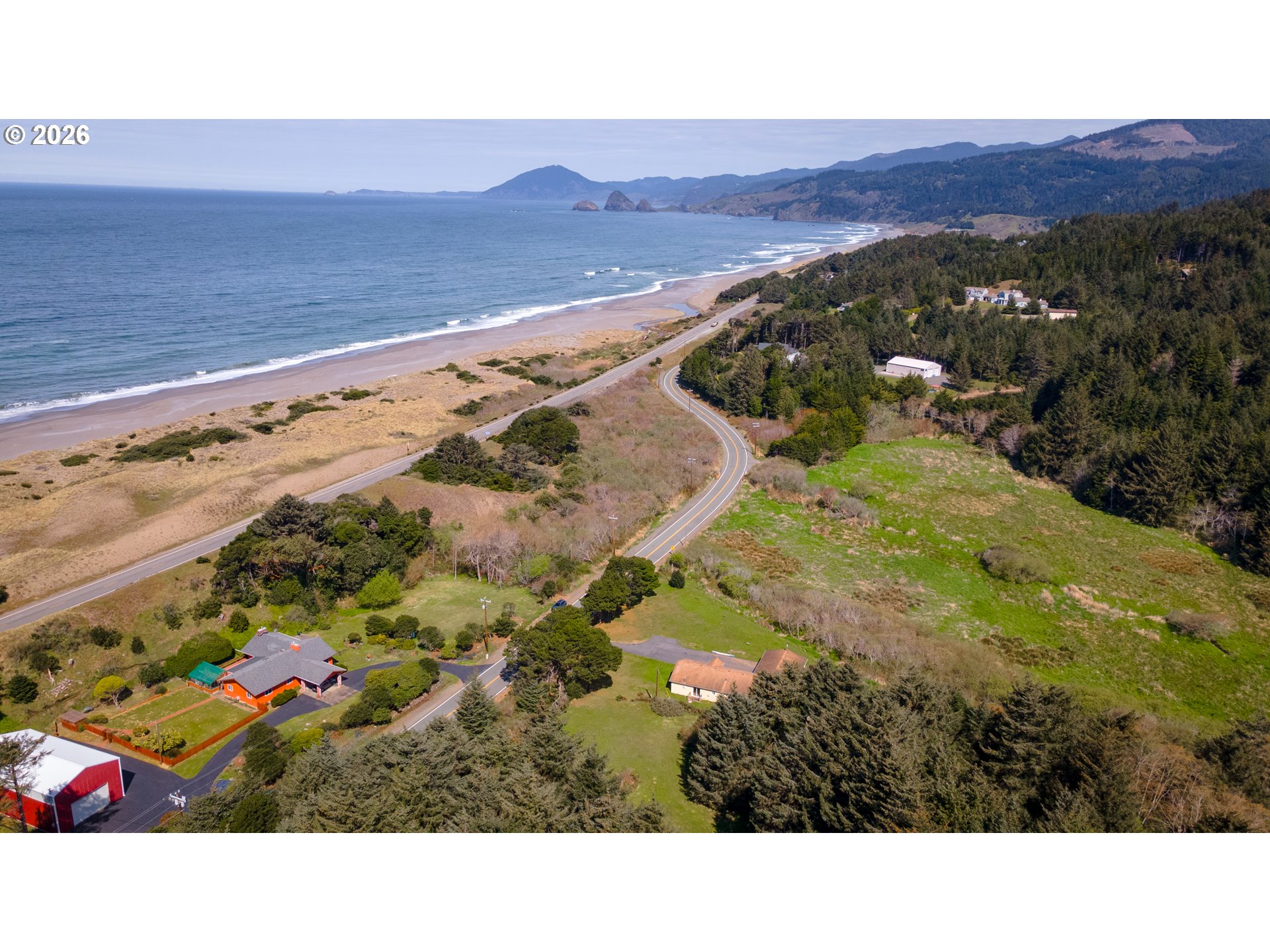 34271 Ophir Road Gold Beach, OR 97444 - Photo 3 of 43