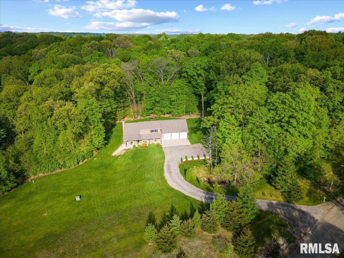 1909 Herington Road Lowpoint, IL 61545 - Photo 1 of 75