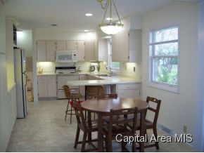 1111 Krell Drive Springfield, IL 62711 - Photo 16 of 19