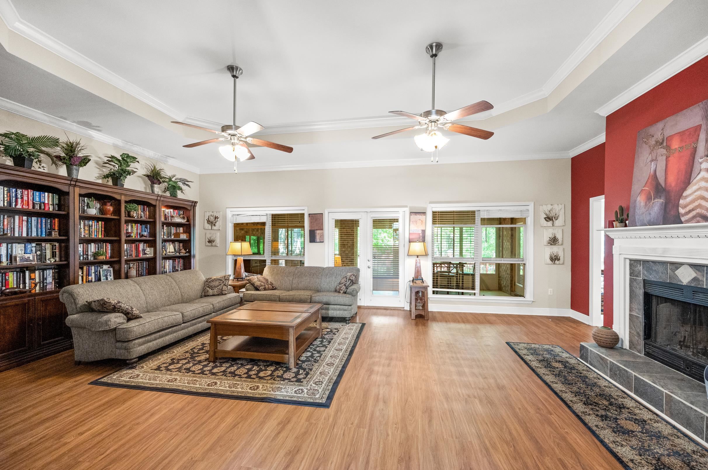 11801 Venice Boulevard Foley, AL 36535 - Photo 7 of 50