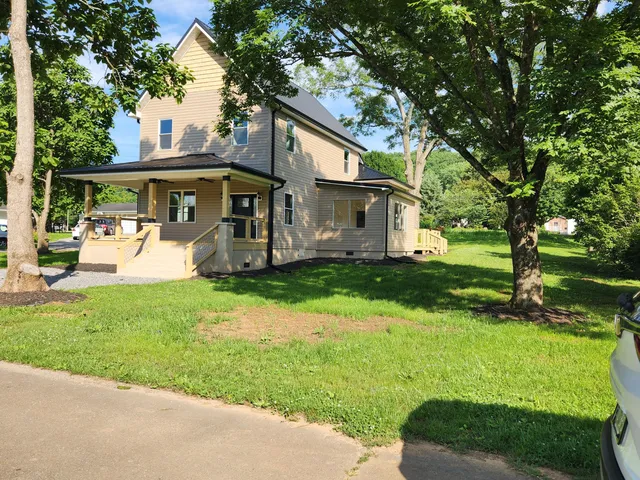 $349,900 | 1 Magnolia Street, Niota, TN 37826