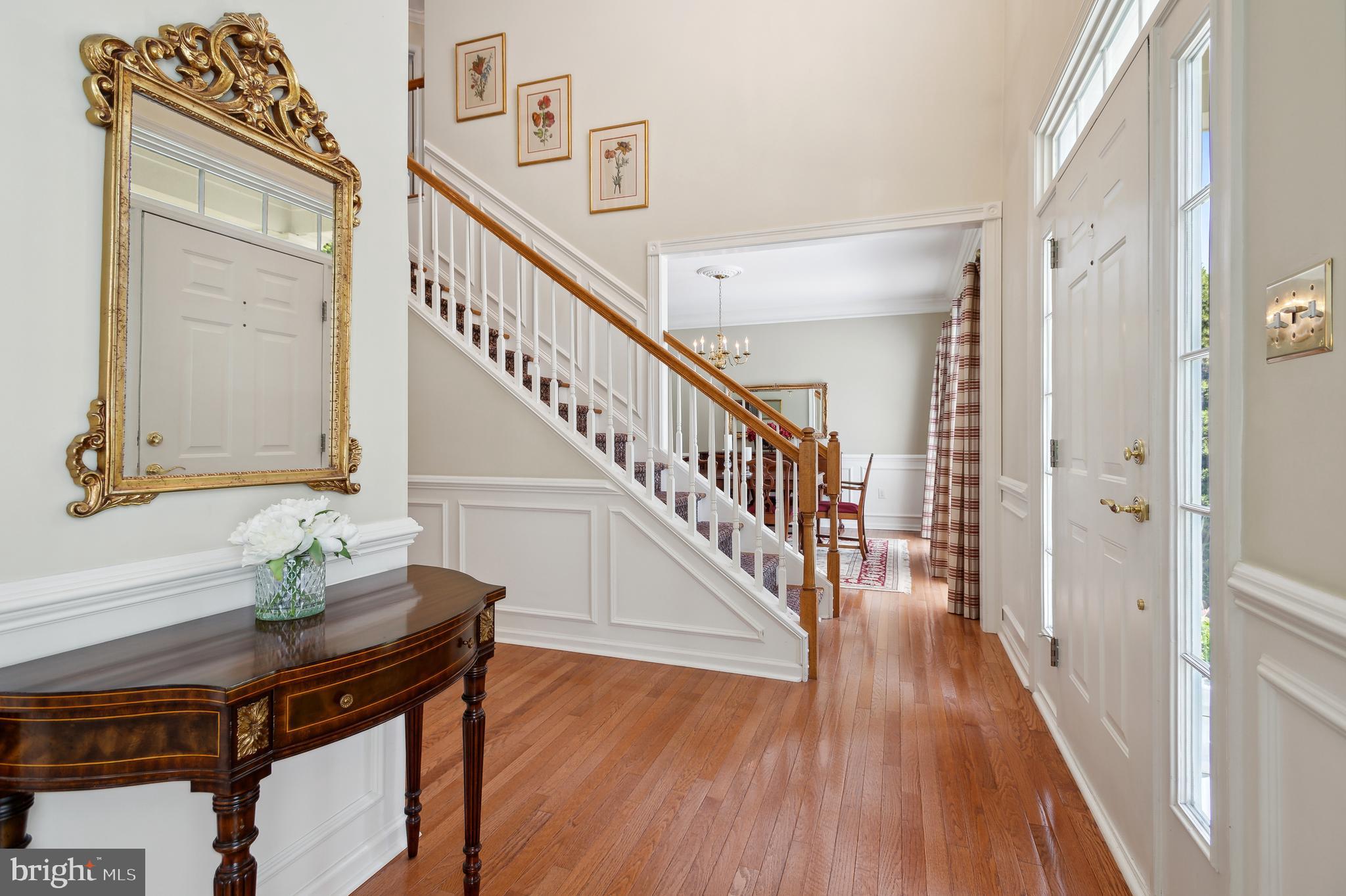 55 Avalon Road Pennington, NJ 08534 - Photo 4 of 39 Foyer