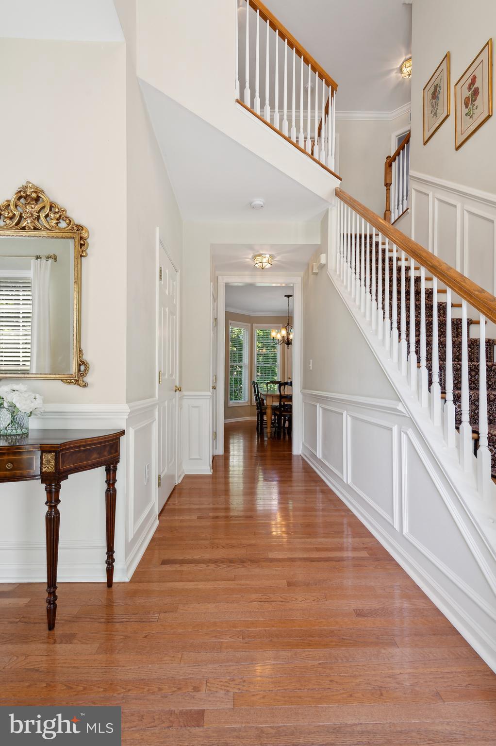 55 Avalon Road Pennington, NJ 08534 - Photo 5 of 39 Foyer