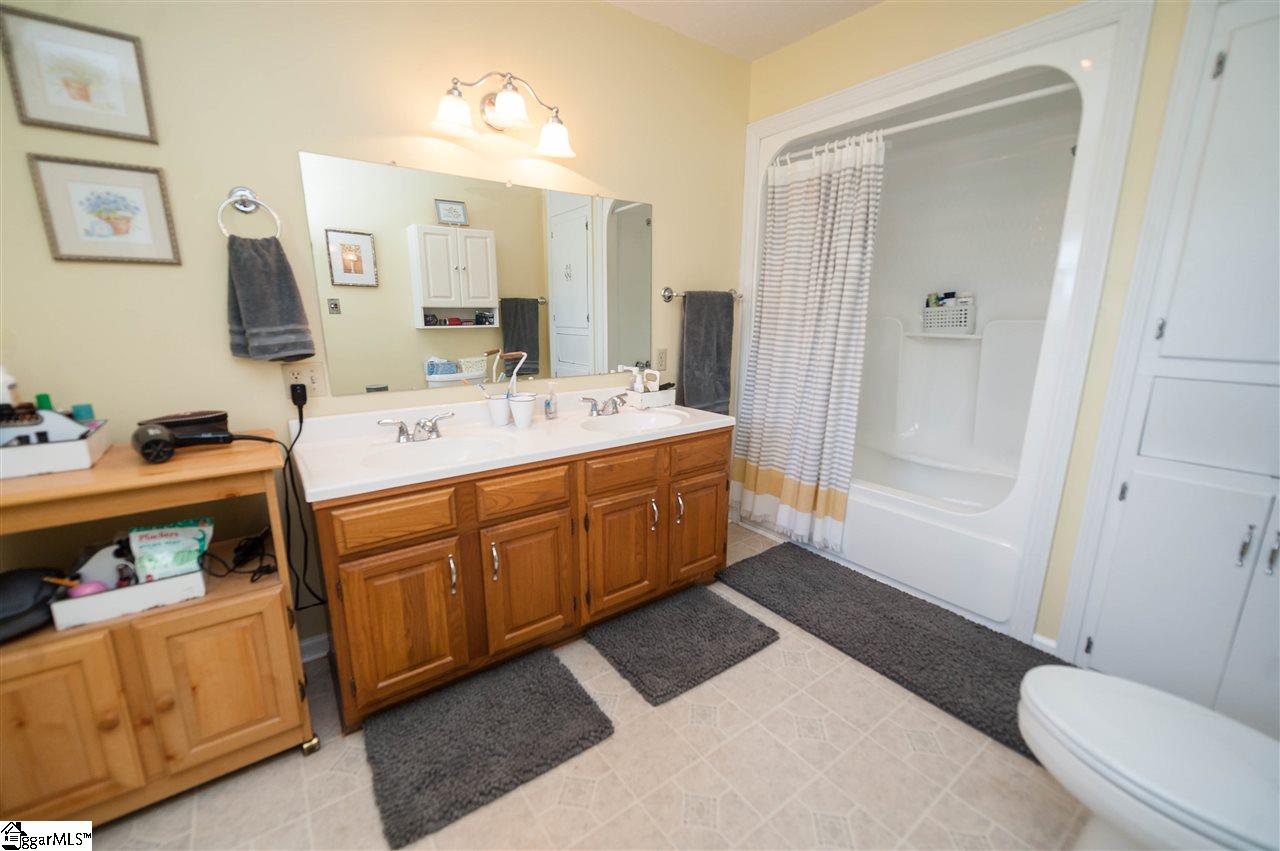 207 Hunters Road Pauline, SC 29374 - Photo 23 of 36