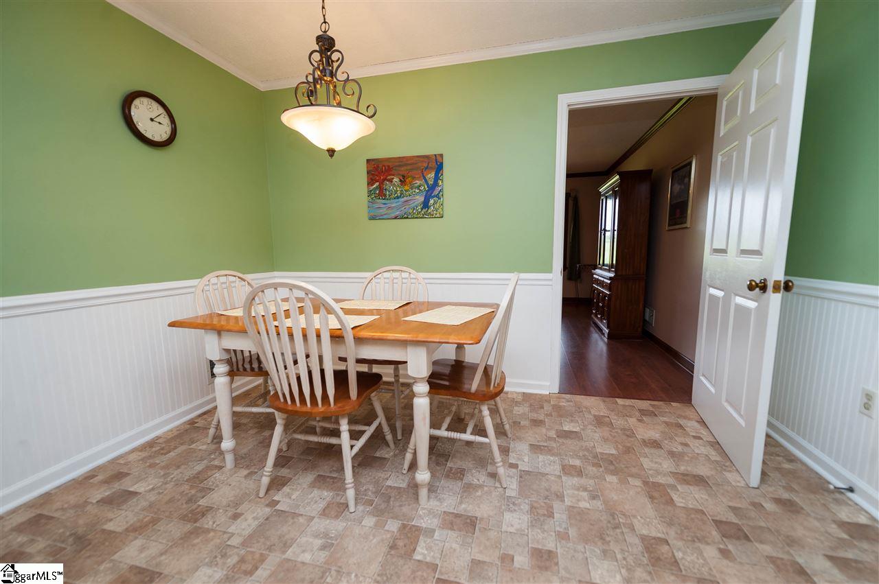 207 Hunters Road Pauline, SC 29374 - Photo 6 of 36
