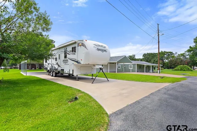a view of a volley ball court