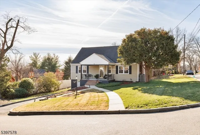 $749,999 | 15 Princeton Place, Nutley, NJ 07110