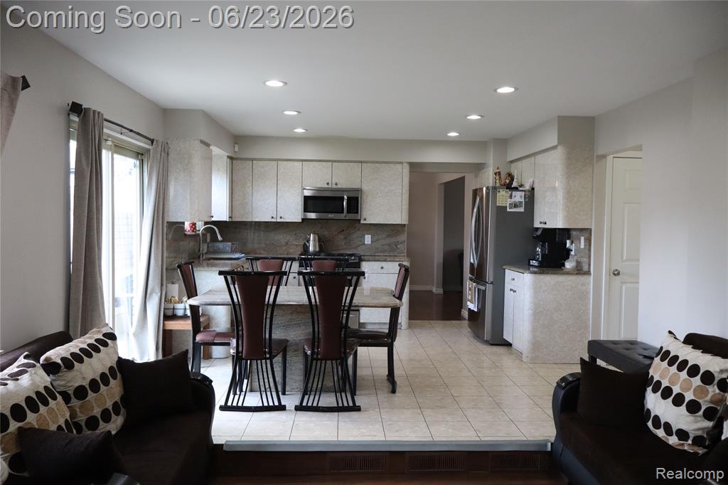 39552 Forbes Drive Sterling Heights, MI 48310 - Photo 18 of 45
