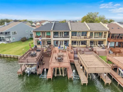 $699,000 | 255 Capetown Way, Conroe, TX 77356