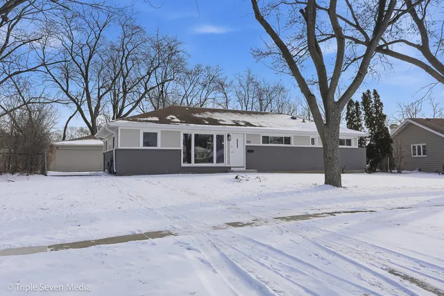 $3,200 | 505 Geronimo Street, Hoffman Estates, IL 60169