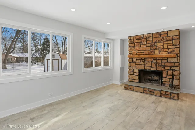 $3,200 | 505 Geronimo Street, Hoffman Estates, IL 60169