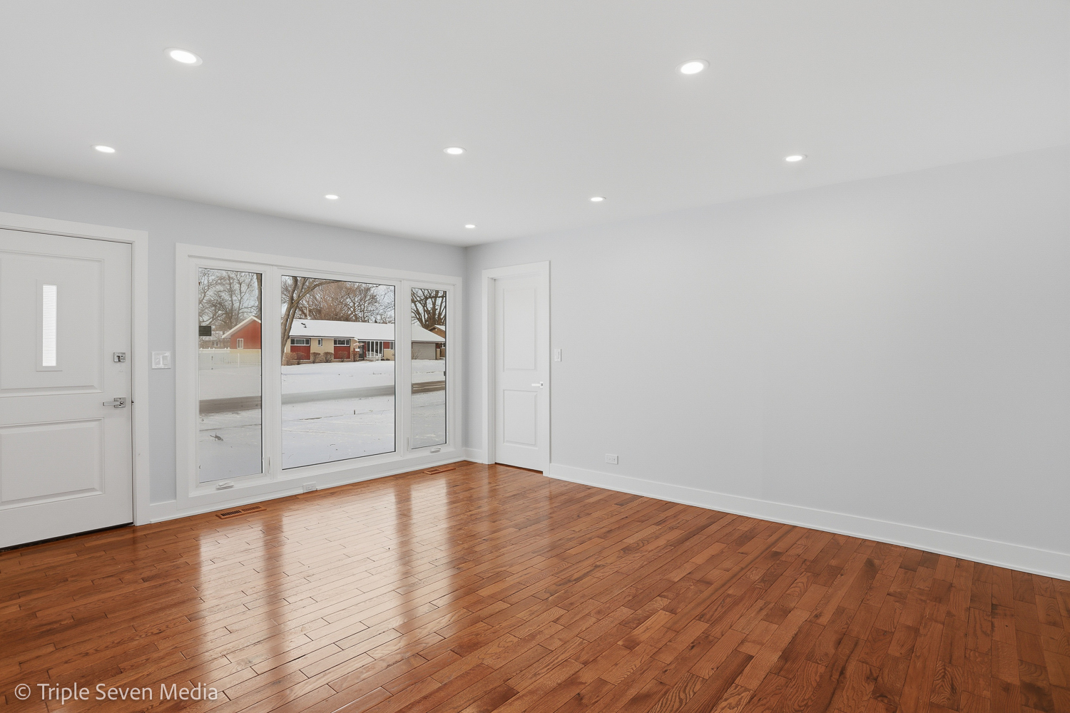 505 Geronimo Street Hoffman Estates, IL 60169 - Photo 6 of 40