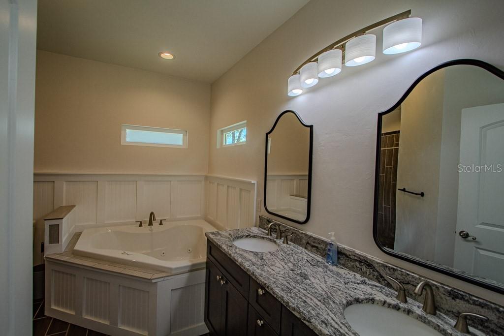 109 Southwest Roundhouse Court Fort White, FL 32038 - Photo 17 of 22
