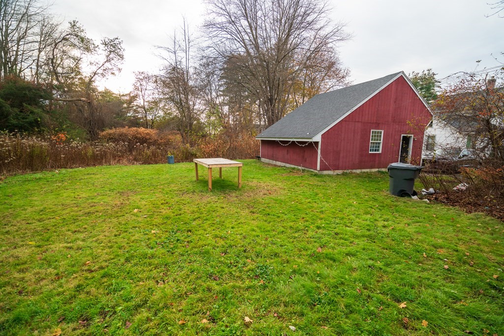 306 Northampton Road Amherst, MA 01002 - Photo 10 of 11 Gallery Image 10