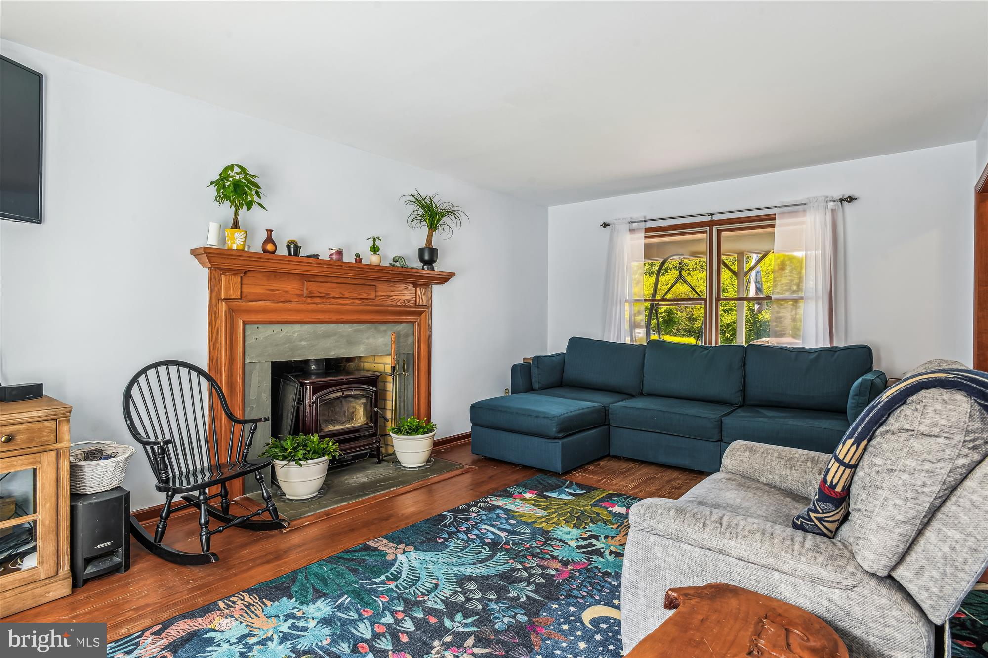 2433 Snydersburg Road Westminster, MD 21157 - Photo 9 of 51 Living room w/wood stove