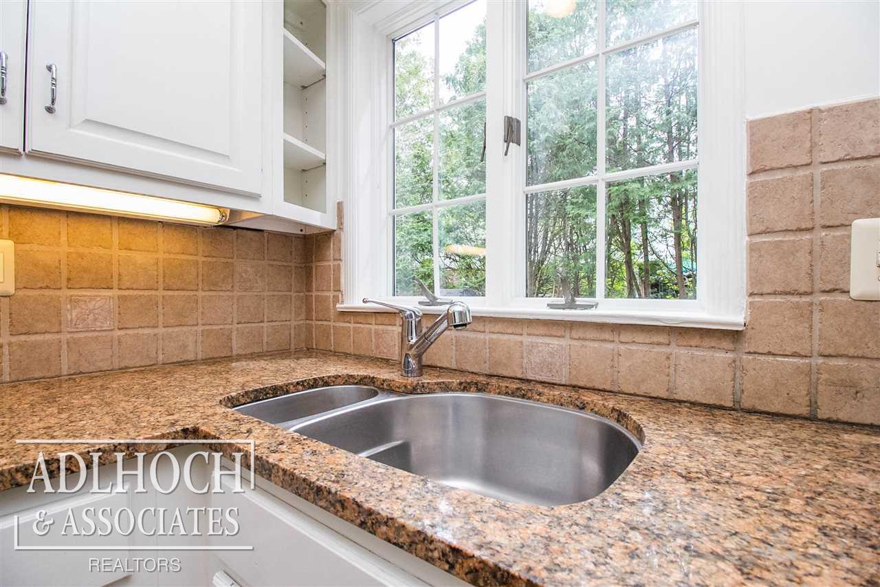 294 Touraine Road Grosse Pointe Farms, MI 48236 - Photo 11 of 52