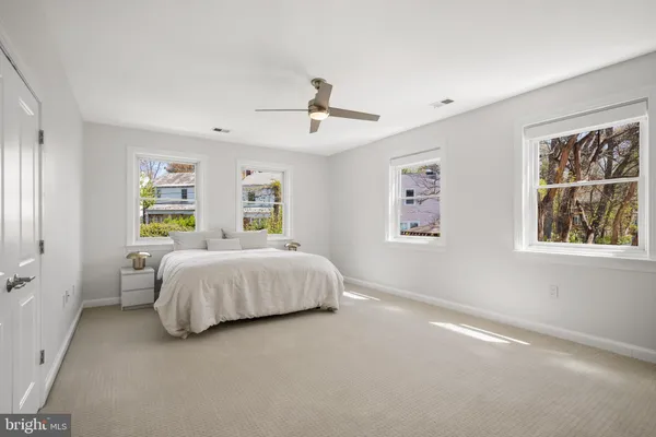 $2,750,000 | 4725 Massachusetts Avenue Northwest, Washington, DC 20016