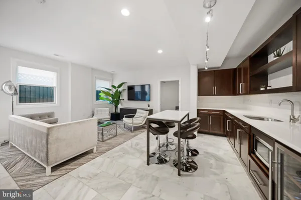 $2,750,000 | 4725 Massachusetts Avenue Northwest, Washington, DC 20016