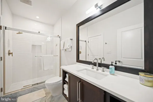 $2,750,000 | 4725 Massachusetts Avenue Northwest, Washington, DC 20016