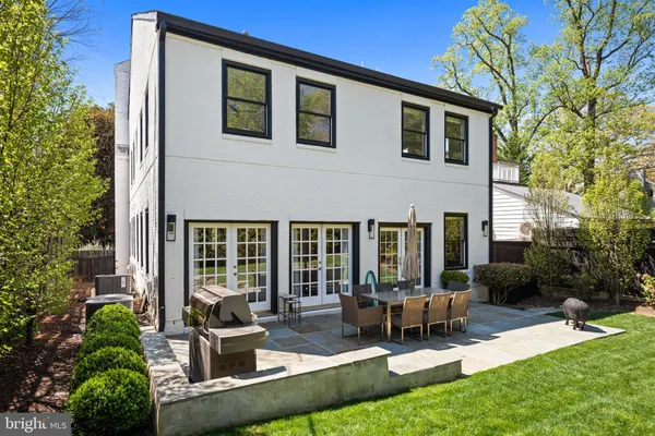 $2,750,000 | 4725 Massachusetts Avenue Northwest, Washington, DC 20016