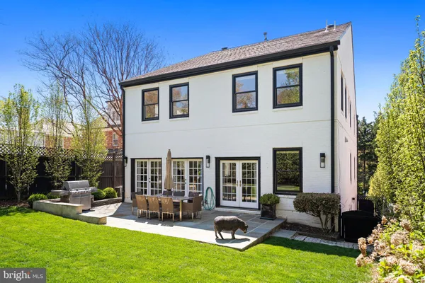 $2,750,000 | 4725 Massachusetts Avenue Northwest, Washington, DC 20016