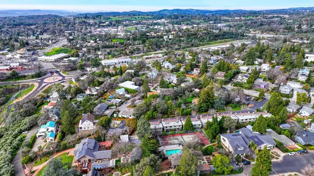$399,000 | 232 Foresthill Avenue, Unit B, Auburn, CA 95603