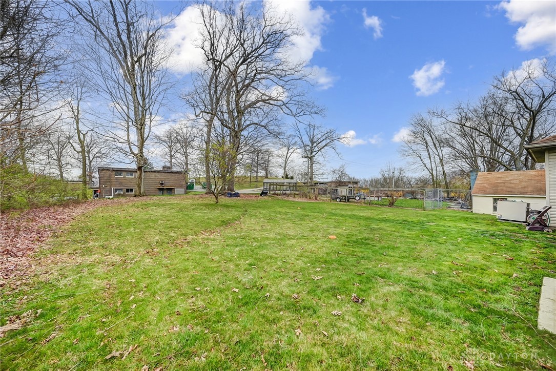 1493 South Burnett Road Springfield, OH 45505 - Photo 36 of 37