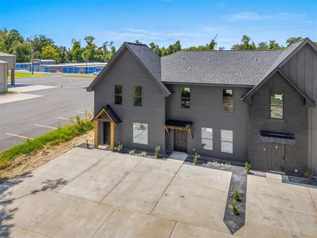 $1,650 | 3525 Heard Road, Unit 3, Lake Charles, LA 70605