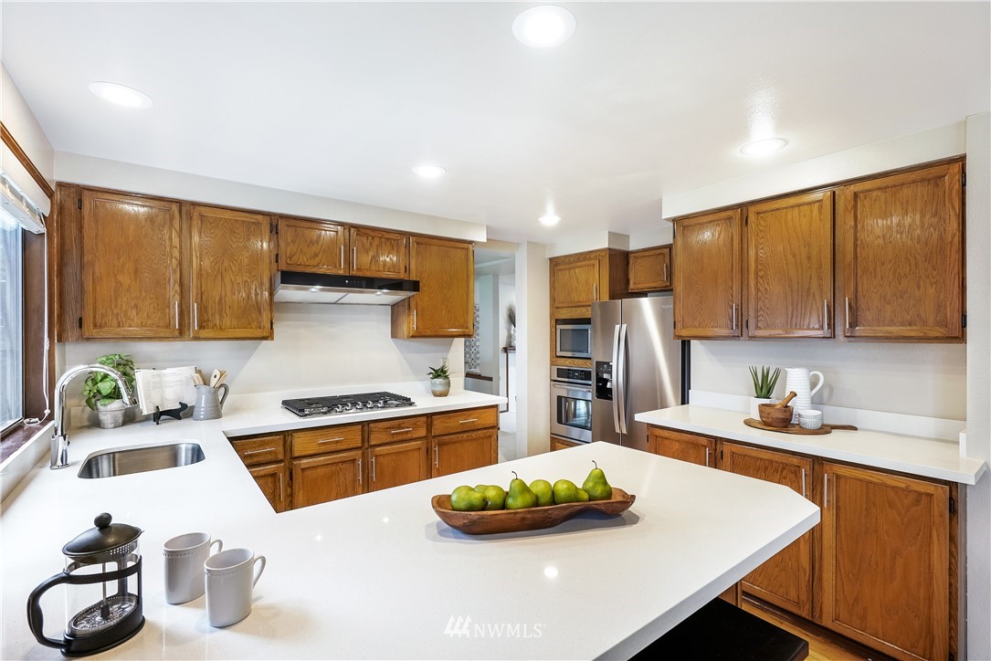 15530 Southeast 184th Street Renton, WA 98058 - Photo 12 of 29 Gallery Image 12