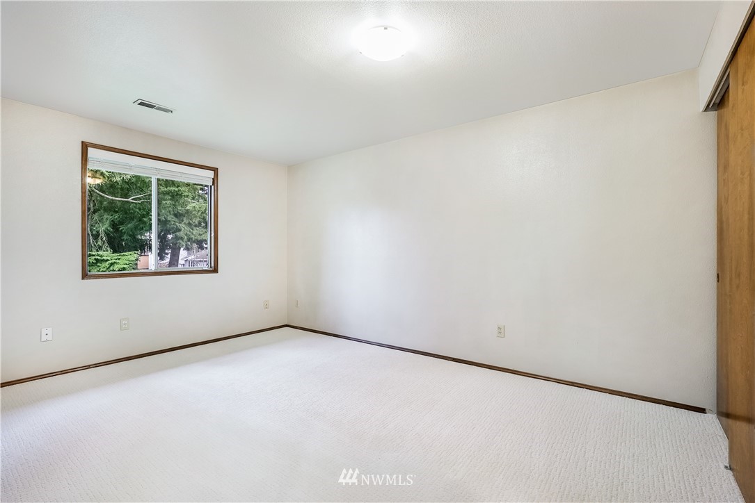 15530 Southeast 184th Street Renton, WA 98058 - Photo 25 of 29 Gallery Image 25