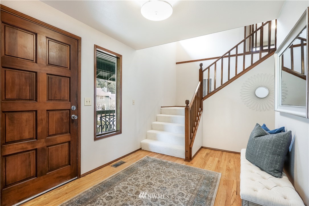 15530 Southeast 184th Street Renton, WA 98058 - Photo 5 of 29 Gallery Image 5