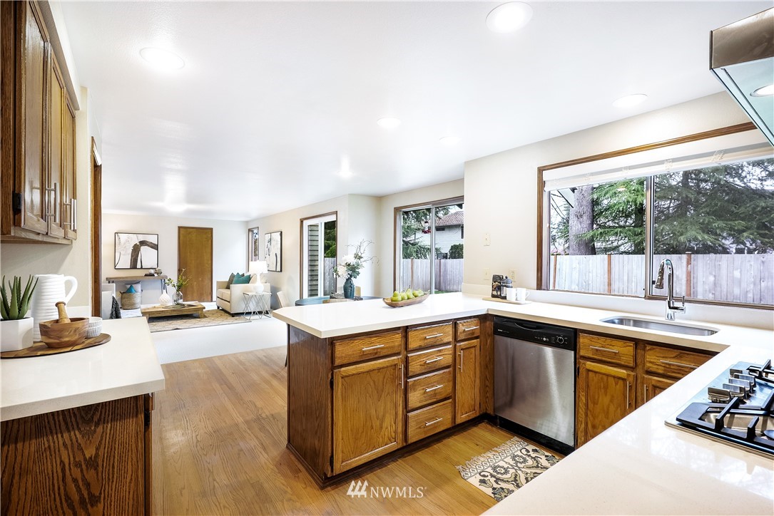 15530 Southeast 184th Street Renton, WA 98058 - Photo 10 of 29 Gallery Image 10