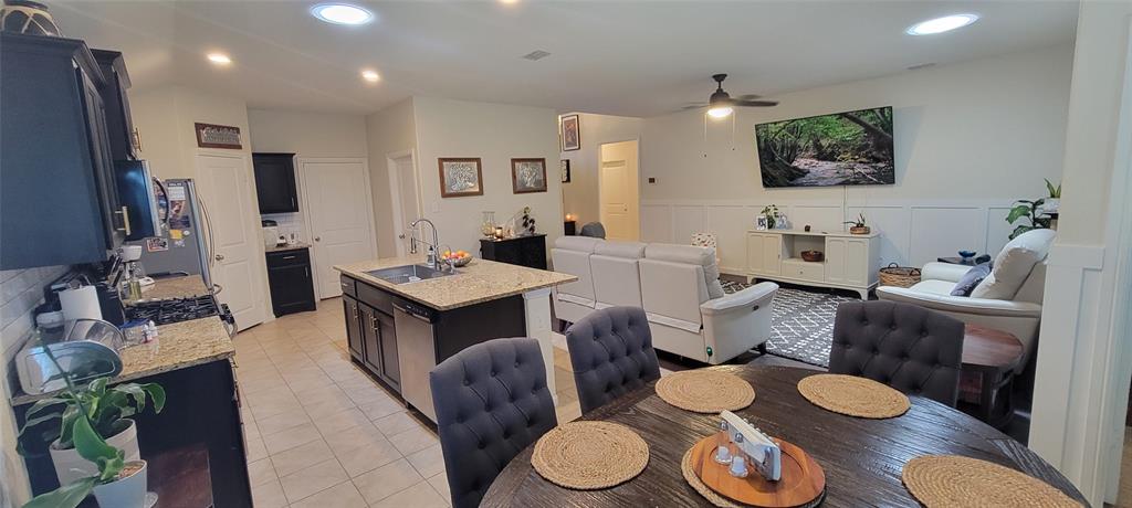 10017 Clemmons Road Fort Worth, TX 76108 - Photo 4 of 5 Gallery Image 4