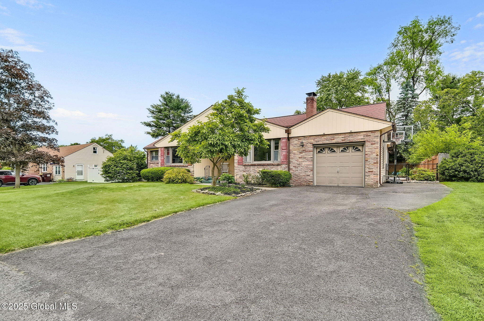17 Malpass Road Albany, NY 12203 - Photo 25 of 25 Exterior 07