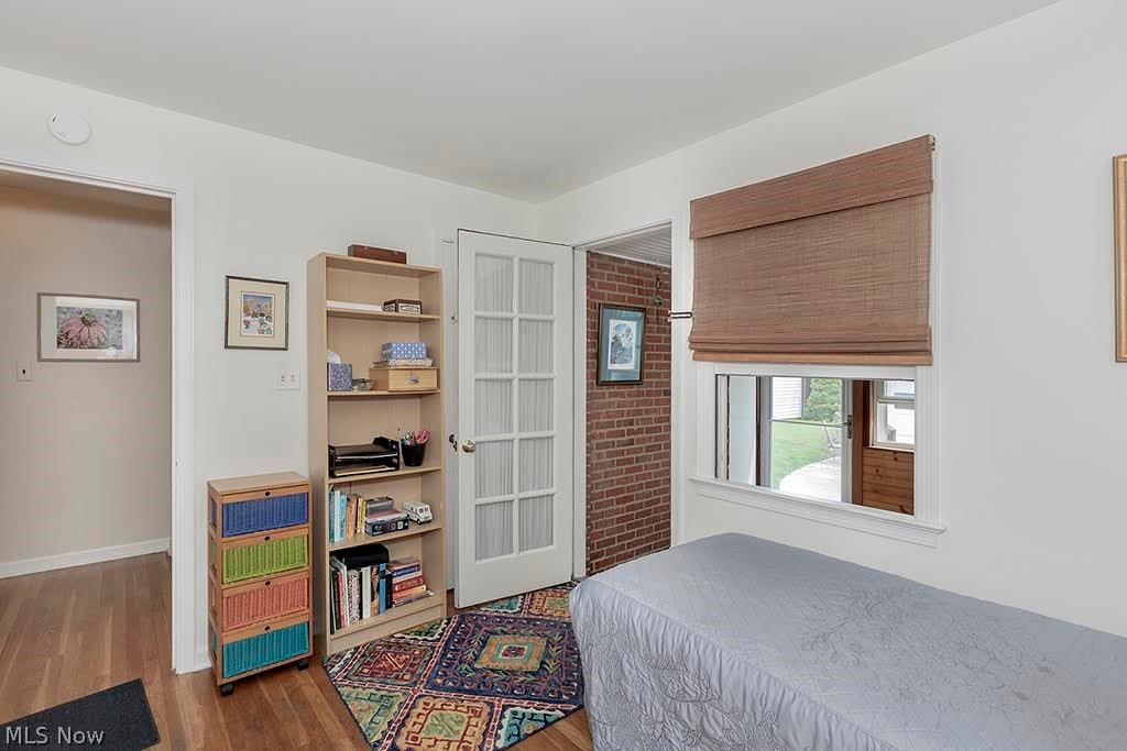 13582 Cedar Road Cleveland, OH 44118 - Photo 20 of 42 2nd bedroom