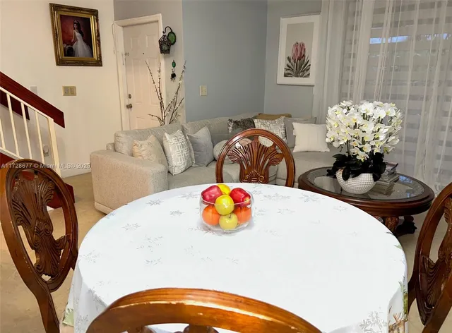 $300,000 | 18338 Northwest 68th Avenue, Unit L, Hialeah, FL 33015