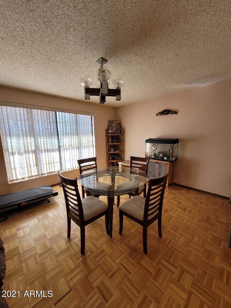 49920 West Century Road Maricopa, AZ 85139 - Photo 13 of 29 dining area