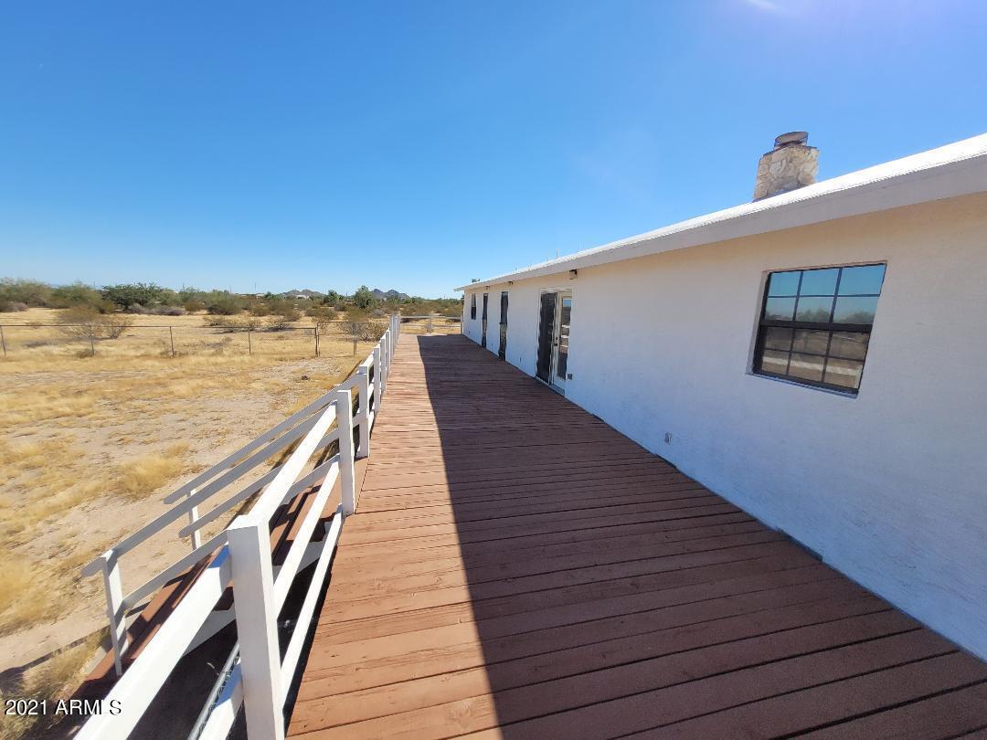 49920 West Century Road Maricopa, AZ 85139 - Photo 9 of 29 Balcony-Deck