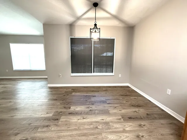 $2,200 | 653 Southeast 13th Avenue, Okeechobee, FL 34974