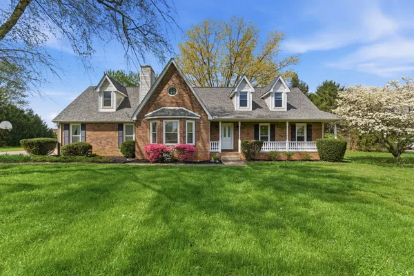 $534,900 | 2588 Crosspark Drive, Murfreesboro, TN 37129