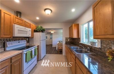 247 Southwest 16th Street Chehalis, WA 98532 - Photo 3 of 10 Gallery Image 3