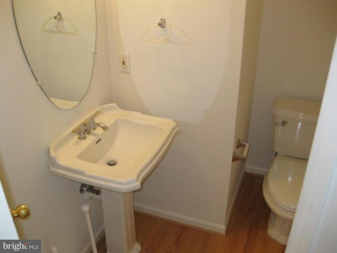 72 Two Rivers Drive Edgewater, MD 21037 - Photo 6 of 17 Half Bath 1