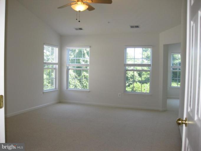 72 Two Rivers Drive Edgewater, MD 21037 - Photo 7 of 17 Master Bedroom